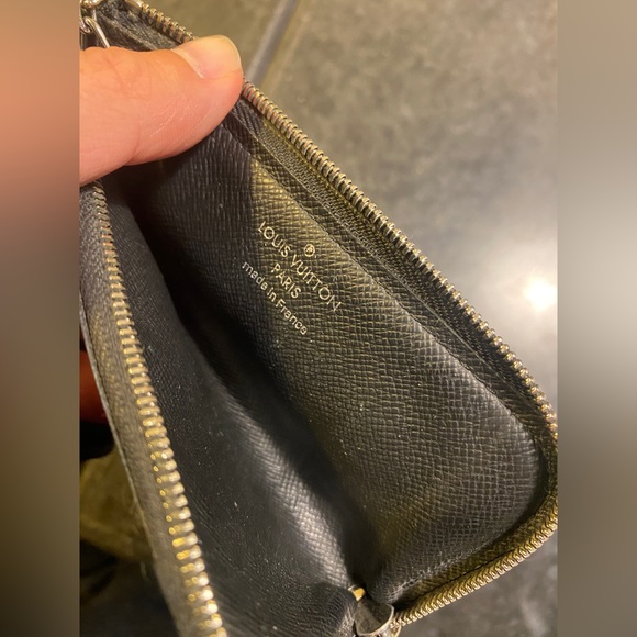 Louis Vuitton Damier Graphite Key Pouch w/ Chain - Picture 3 of 11